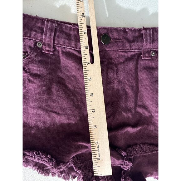 Forever 21 Shorts Denim Frayed Hem Womens Purple size 29 - Picture 6 of 8